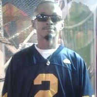 Dexter Wells Photo 4