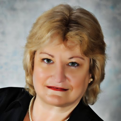 Barbara Adams Photo 19