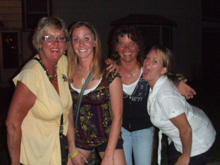 Theresa Shultz Photo 13