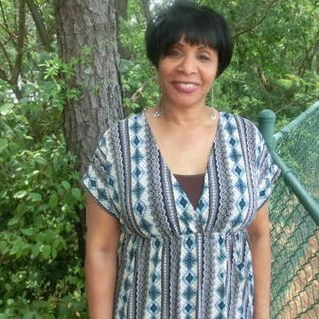 Beverly Robinson Photo 32