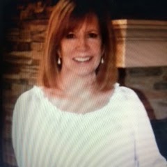 Linda Pryor Photo 35