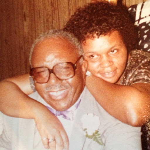 Carmen Frazier Photo 30