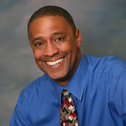 Eric Thomas Photo 18