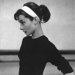 Audrey Page Photo 31