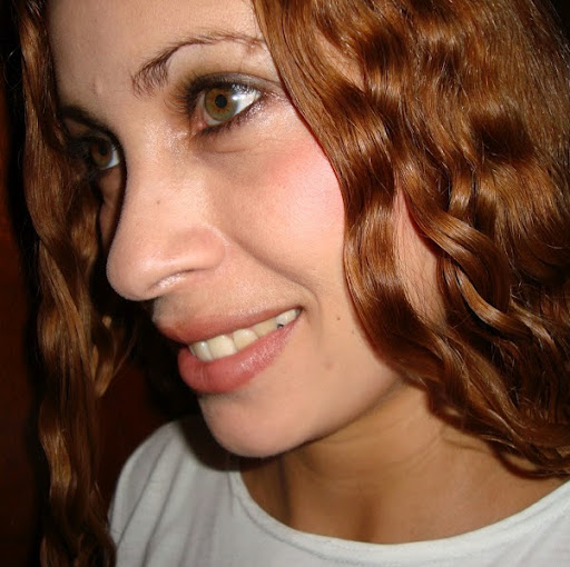 Gina Andrade Photo 10