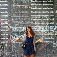 Rebecca Moretti Photo 10