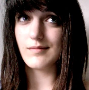 Christine Lynn Photo 6