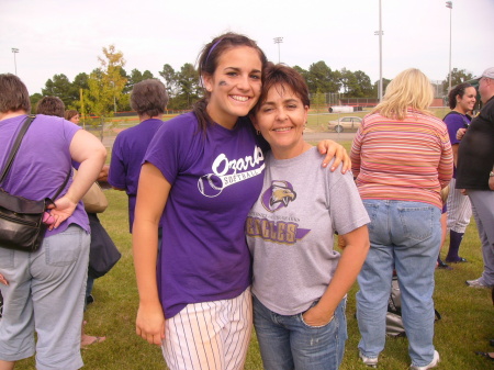 Rebecca Morales Photo 19