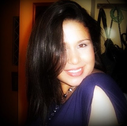 Cynthia Alvarez Photo 5