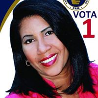 Evelyn Fernandez Photo 45