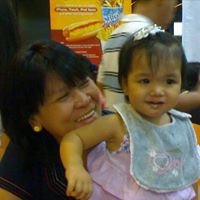 Elizabeth Crisostomo Photo 5
