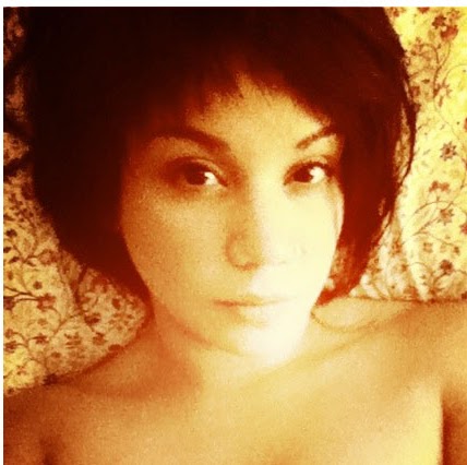 Julia Martinez Photo 10