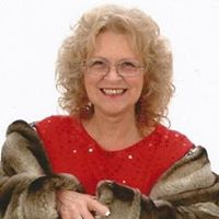 Ginger Russell Photo 37