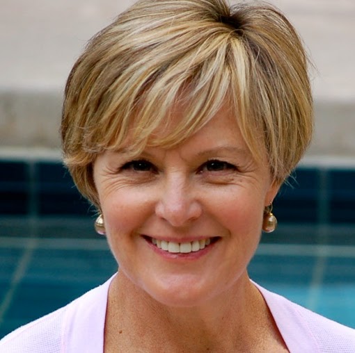 Nancy Fraser Photo 27
