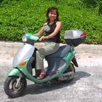 Khue Nguyen Photo 24