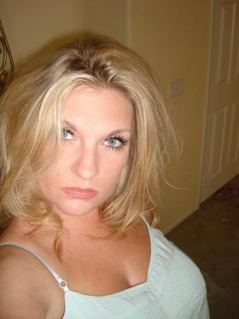 Stephanie Covert Photo 23