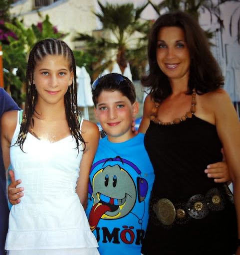 Paula Carbone Photo 12