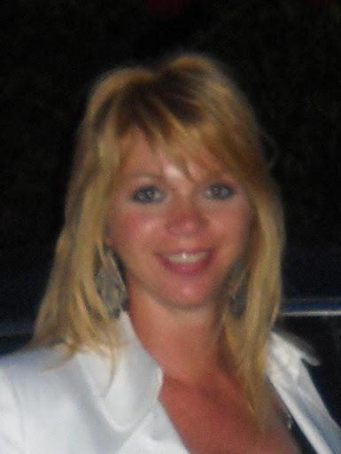 Vickie Dickerson Photo 20
