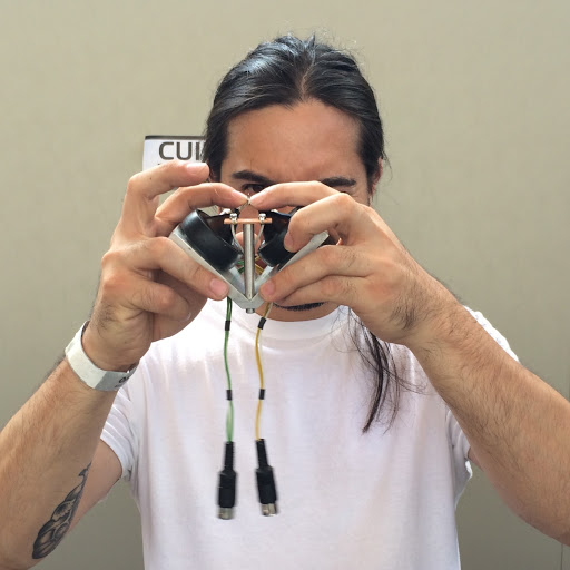 Wesley Wolfe Photo 35
