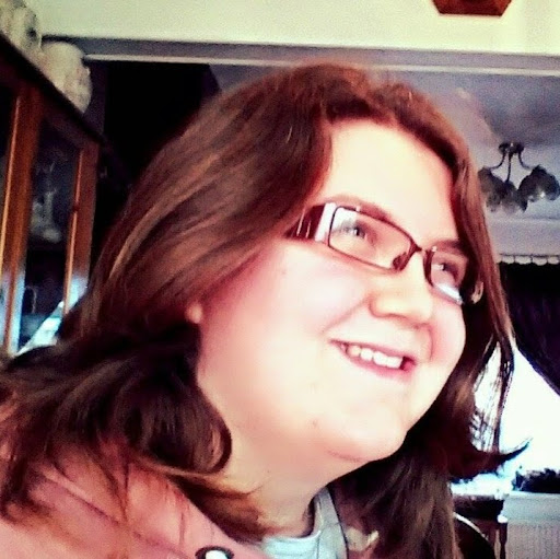 Rachel Glass Photo 10