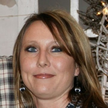 Theresa Morgan Photo 35
