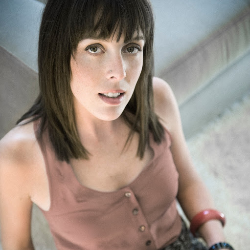 Jacqueline Woods Photo 29