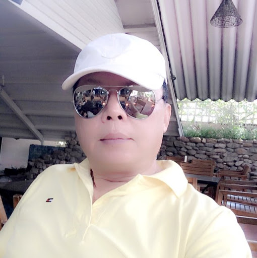 Tong Nguyen Photo 9