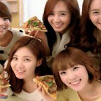 Han Young Photo 19