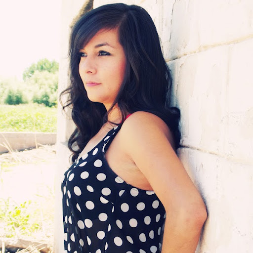Cynthia Quintana Photo 16