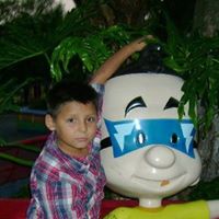 Giovanni Robles Photo 12