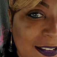 Alesia Robinson Photo 10