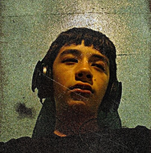 Steven Chaves Photo 17