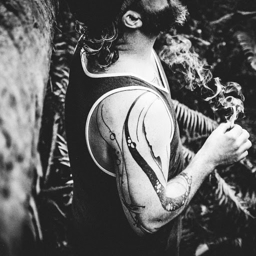 Aaron Stevens Photo 25