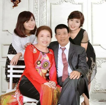 Nguyet Nguyen Photo 39