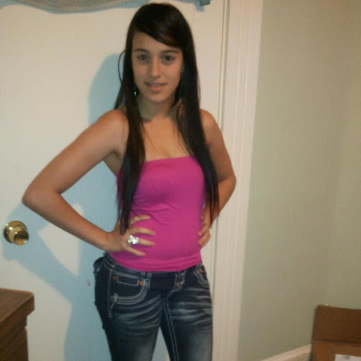 Ruby Acosta Photo 16