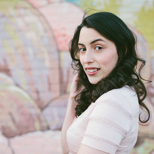 Laura George Photo 23