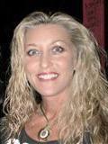 Lori Miller Photo 3