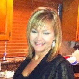 Karen Julian Photo 14