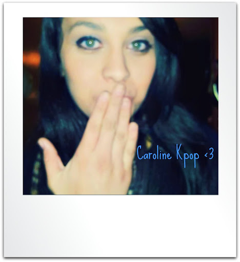Caroline Sandoval Photo 23