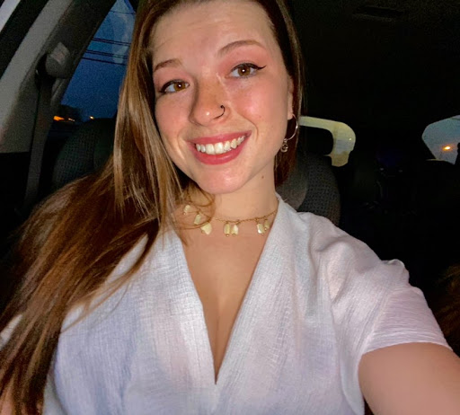 Maria Russell Photo 43