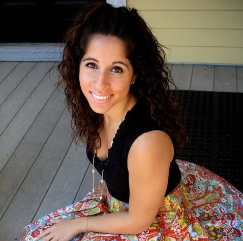 Becki Cooper Photo 12