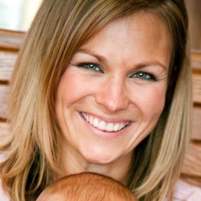 Stephanie Mellinger Photo 3