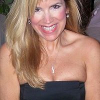Laurie Poole Photo 34