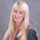 Julie Jones Photo 13