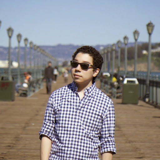Gregory Lee Photo 13