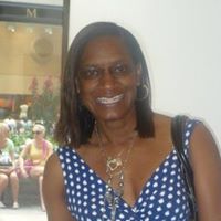 Yvette Simpson Photo 34