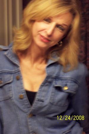 Susan Guthrie Photo 38