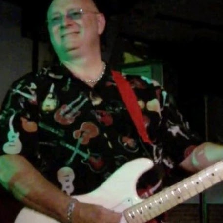 Pete Lee Photo 13