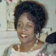 Maxine Walker Photo 29