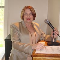 Mary Kenny Photo 18